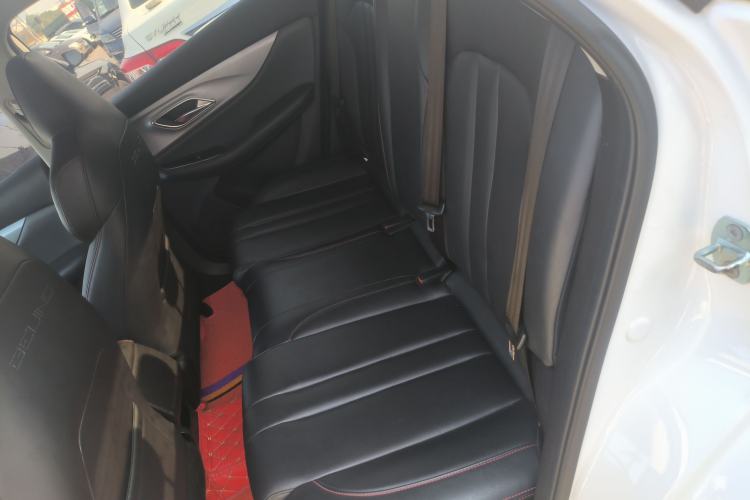 Used BAIC Beijing U5 PLUS 2021 1.5L CVT Luxury Edition Interior 4