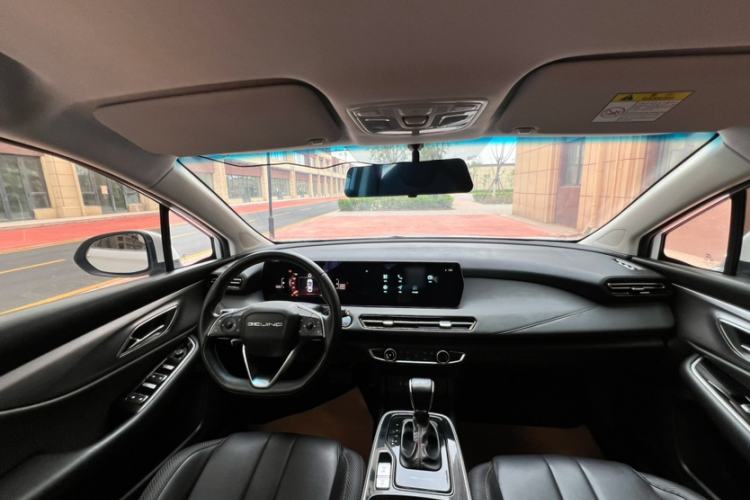 Used BAIC Beijing U5 PLUS 2021 1.5L CVT Luxury Edition Interior 4