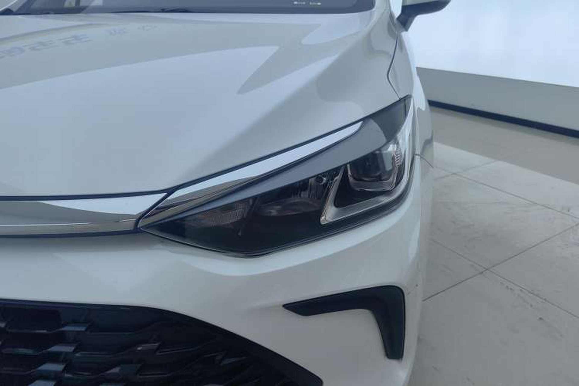 Used BAIC Beijing U5 PLUS 2021 1.5L CVT Luxury Edition Left Front Headlight