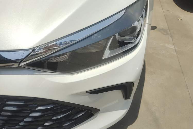 Used BAIC Beijing U5 PLUS 2021 1.5L Manual Luxury Edition Left Front Headlight