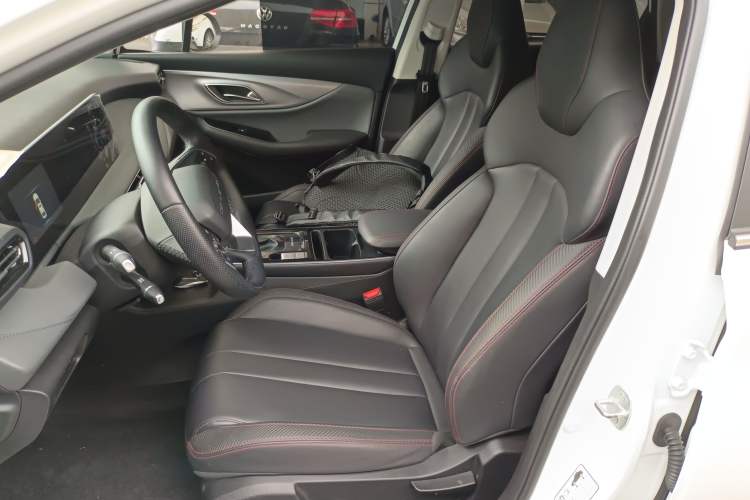 Used BAIC Beijing U5 PLUS 2021 1.5L CVT Luxury Edition Left Front Seat
