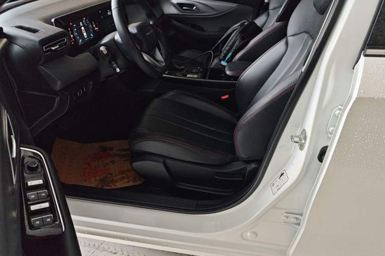 Used BAIC Beijing U5 PLUS 2021 1.5L CVT Luxury Edition Left Front Seat