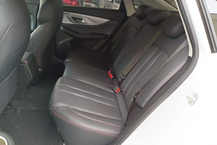 Used BAIC Beijing U5 PLUS 2021 1.5L CVT Luxury Edition Left Rear Seat
