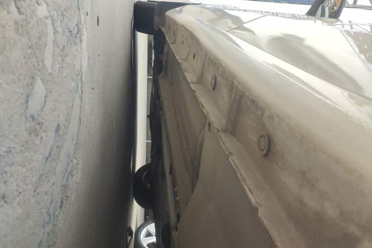 Used BAIC Beijing U5 PLUS 2021 1.5L Manual Luxury Edition Left Side Sill