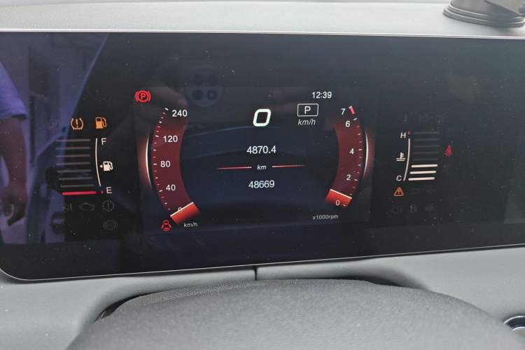 Used BAIC Beijing U5 PLUS 2021 1.5L CVT Luxury Edition Odometer Close Up
