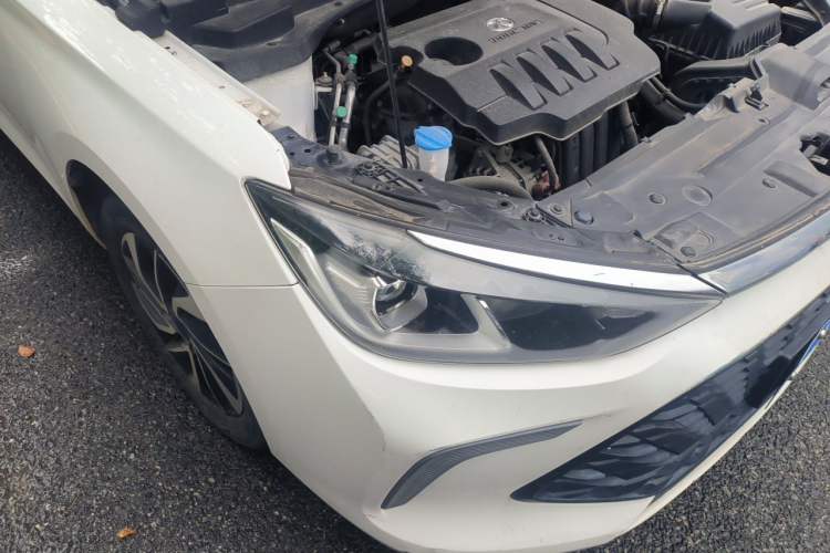 Used BAIC Beijing U5 PLUS 2021 1.5L CVT Luxury Edition Right Front Headlight