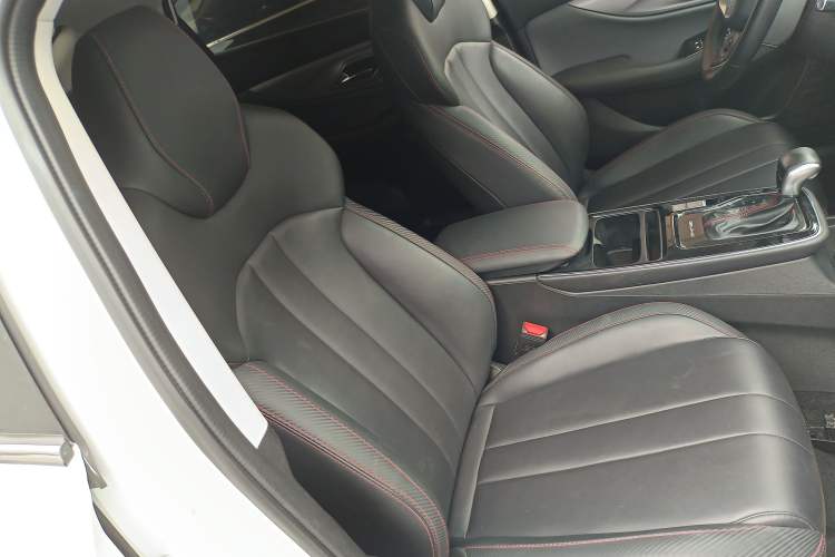Used BAIC Beijing U5 PLUS 2021 1.5L CVT Luxury Edition Right Front Seat