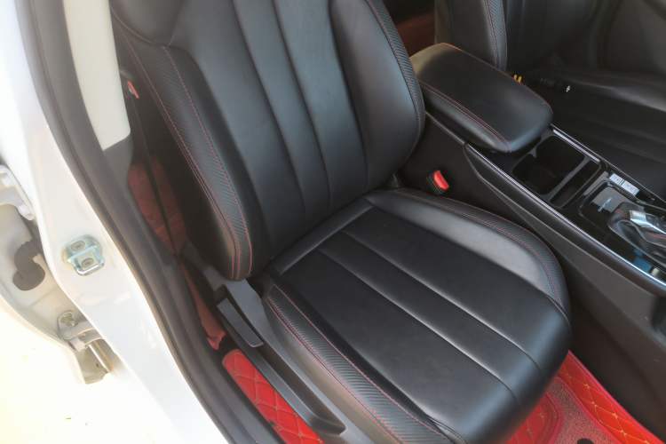 Used BAIC Beijing U5 PLUS 2021 1.5L CVT Luxury Edition Right Front Seat