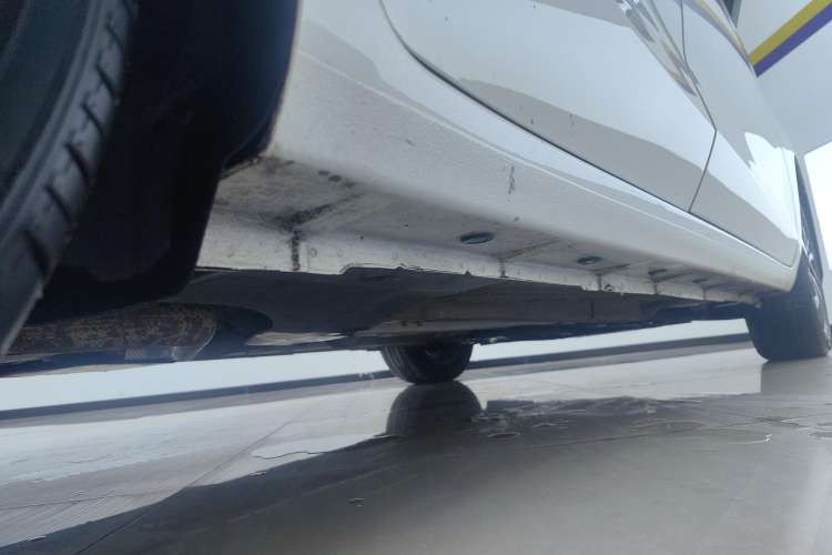 Used BAIC Beijing U5 PLUS 2021 1.5L CVT Luxury Edition Right Side Sill