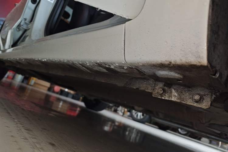 Used BAIC Beijing U5 PLUS 2021 1.5L CVT Luxury Edition Right Side Sill
