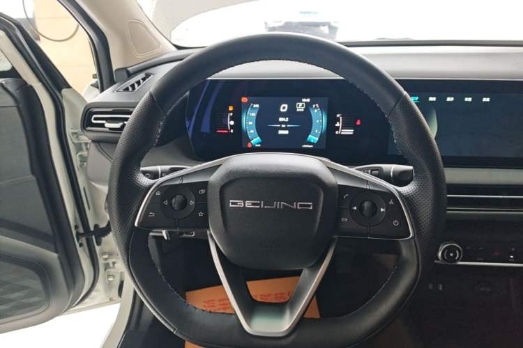 Used BAIC Beijing U5 PLUS 2021 1.5L CVT Luxury Edition Steering Wheel