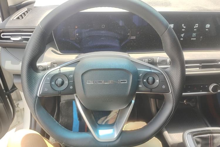 Used BAIC Beijing U5 PLUS 2021 1.5L Manual Luxury Edition Steering Wheel