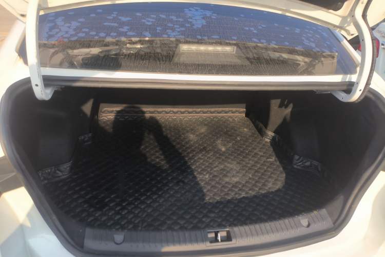 Used BAIC Beijing U5 PLUS 2021 1.5L CVT Luxury Edition Trunk