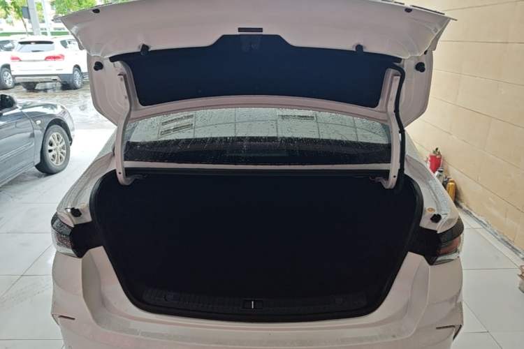 Used BAIC Beijing U5 PLUS 2021 1.5L CVT Luxury Edition Trunk