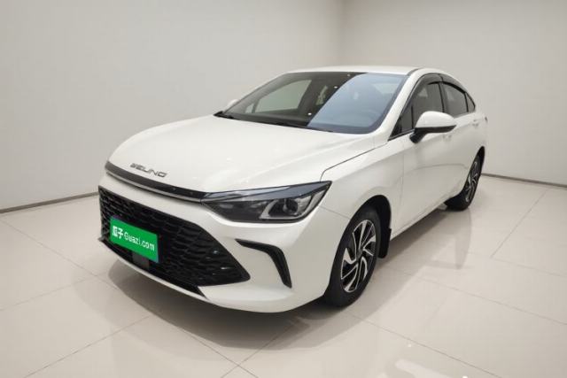 Ojetý BAIC Beijing U5 PLUS 2021 1.5L Manual Luxury Edition