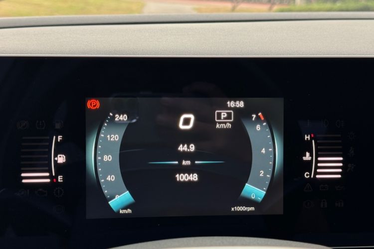 Used BAIC Beijing U5 PLUS 2023 1.5L CVT Luxury Edition Interior 4