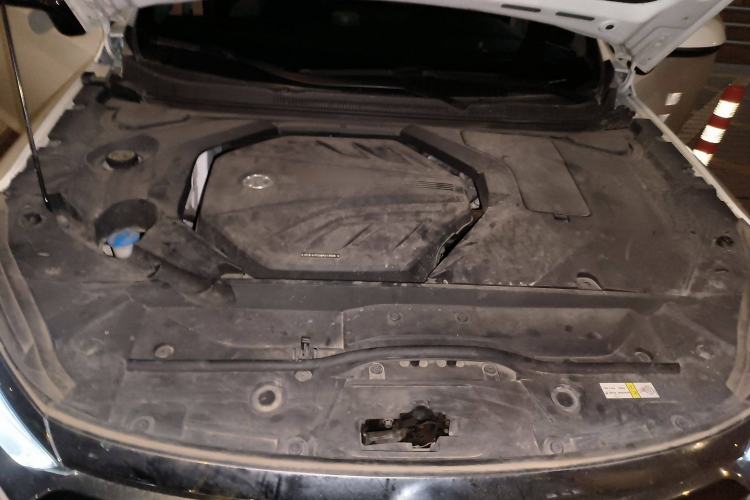 Used BAIC Beijing U7 2019 1.5T CVT New Smart Version China VI Emission Standard Engine Bay