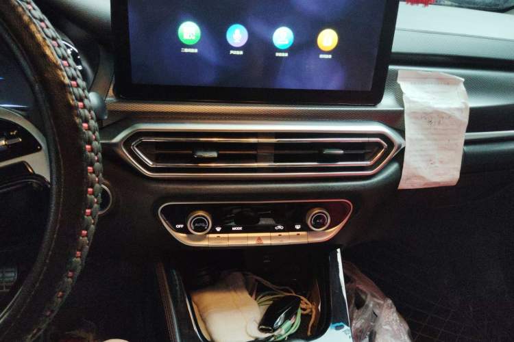Used BAIC Beijing U7 2019 1.5T Manual Elite Version China VI Audio And AC Panel