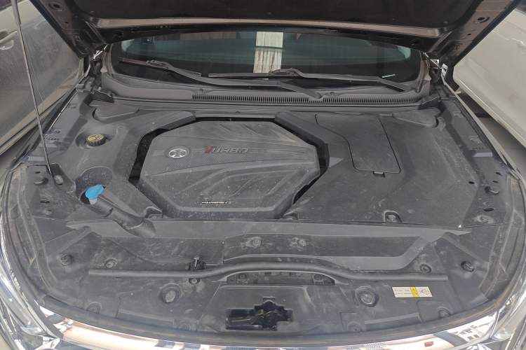 Used BAIC Beijing U7 2019 1.5T CVT New Smart Version China VI Emission Standard Engine Bay