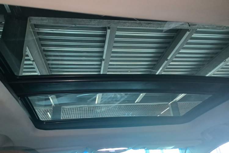 Used BAIC Beijing U7 2019 1.5T CVT New Smart Version China V Headliner