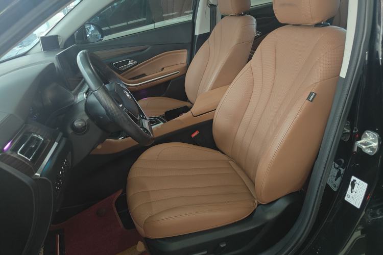 Used BAIC Beijing U7 2019 1.5T CVT New Smart Version China VI Emission Standard Left Front Seat