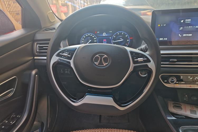 Used BAIC Beijing U7 2019 1.5T Manual Elite Version China VI Steering Wheel