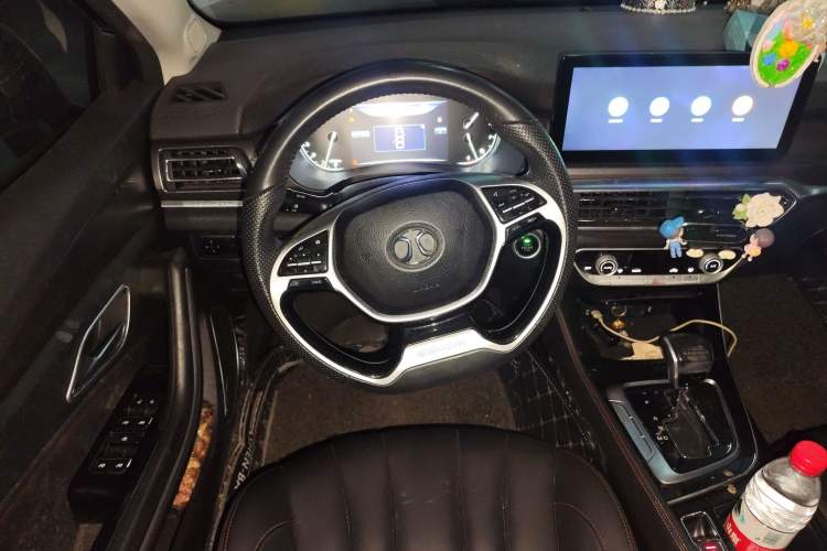 Used BAIC Beijing U7 2019 1.5T CVT Elite Edition China V Steering Wheel