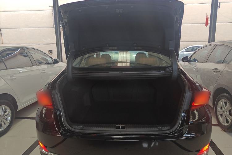 Used BAIC Beijing U7 2019 1.5T CVT New Smart Version China VI Emission Standard Trunk