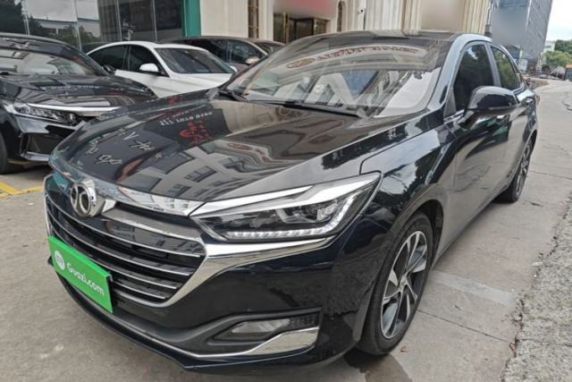 Used BAIC Beijing U7 2019 1.5T CVT New Smart Version China V