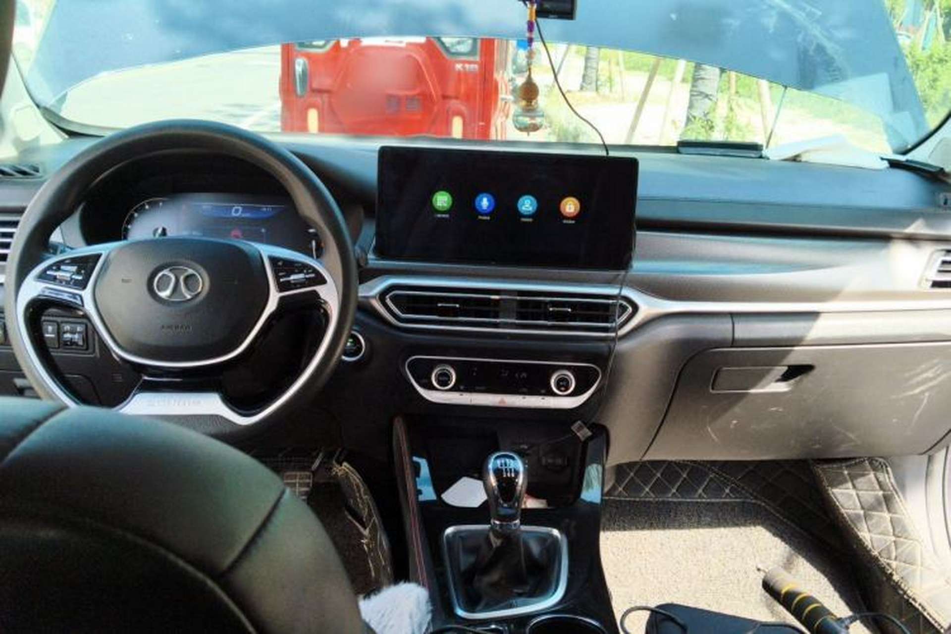 Used BAIC Beijing U7 2019 1.5T Manual Elite Version China V Emission Standard Center Console