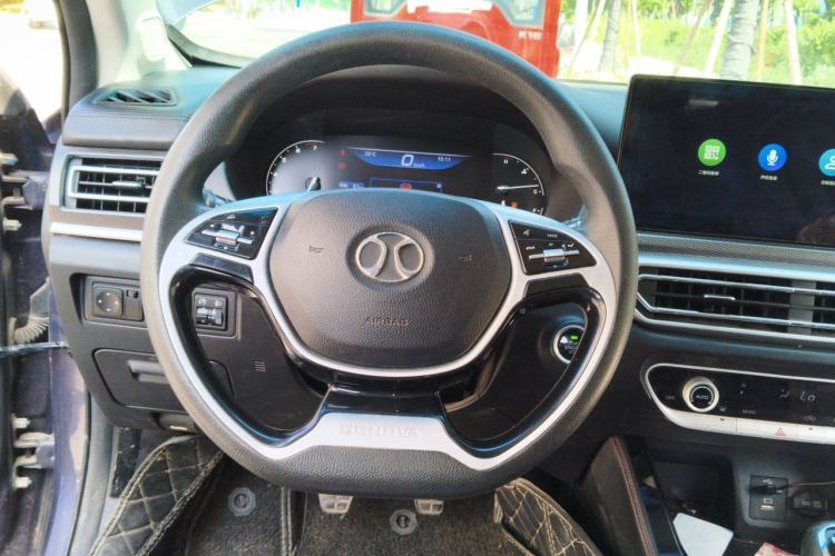 Used BAIC Beijing U7 2019 1.5T Manual Elite Version China V Emission Standard Steering Wheel
