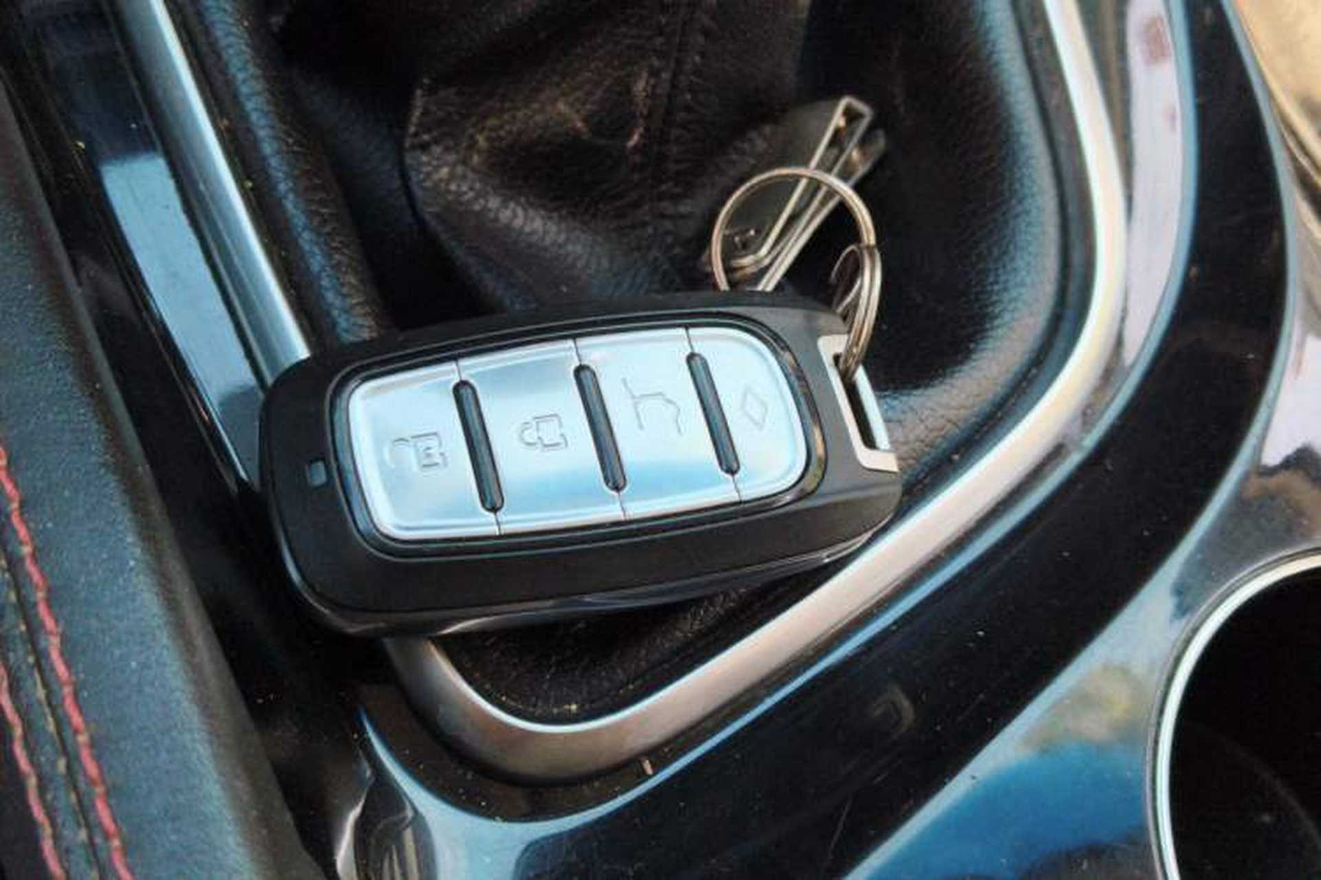 Used BAIC Beijing U7 2019 1.5T Manual Elite Version China V Emission Standard Vehicle Key