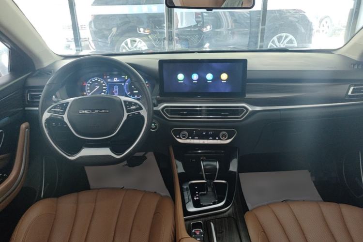 Used BAIC Beijing U7 2019 1.5T CVT New Smart Version China VI Emission Standard Center Console