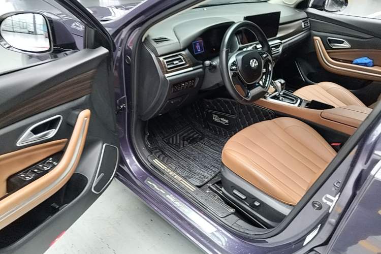 Used BAIC Beijing U7 2019 1.5T CVT New Smart Version China V Driver Seat