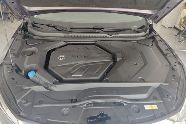 Used BAIC Beijing U7 2019 1.5T CVT New Smart Version China VI Emission Standard Engine Bay