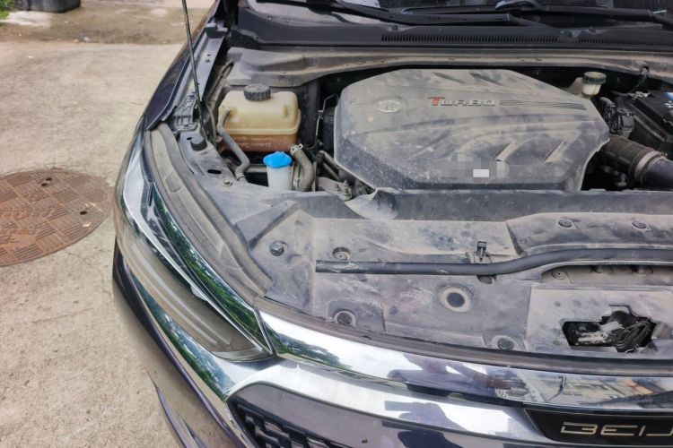 Used BAIC Beijing U7 2019 1.5T CVT New Smart Version China VI Emission Standard Engine Bay Right