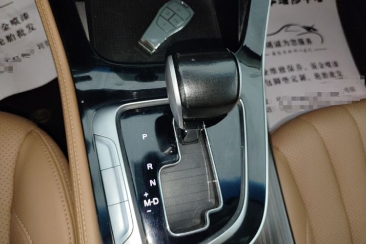 Used BAIC Beijing U7 2019 1.5T CVT New Smart Version China VI Emission Standard Gear Lever