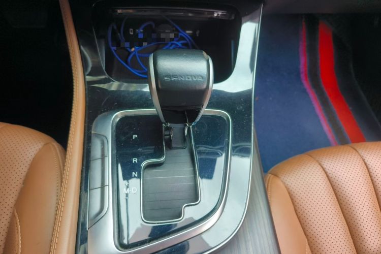 Used BAIC Beijing U7 2019 1.5T CVT New Smart Version China VI Emission Standard Gear Lever