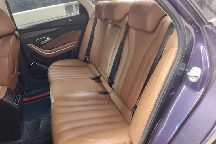Used BAIC Beijing U7 2019 1.5T CVT New Smart Version China VI Emission Standard Left Rear Seat
