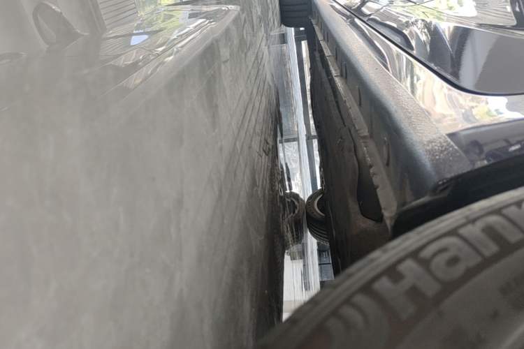 Used BAIC Beijing U7 2019 1.5T CVT New Smart Version China VI Emission Standard Left Side Sill
