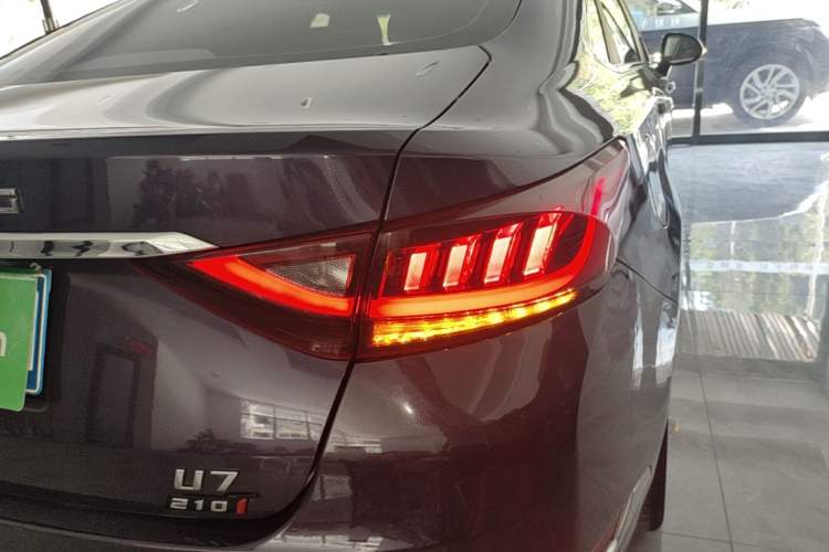 Used BAIC Beijing U7 2019 1.5T CVT New Smart Version China VI Emission Standard Right Rear Taillight