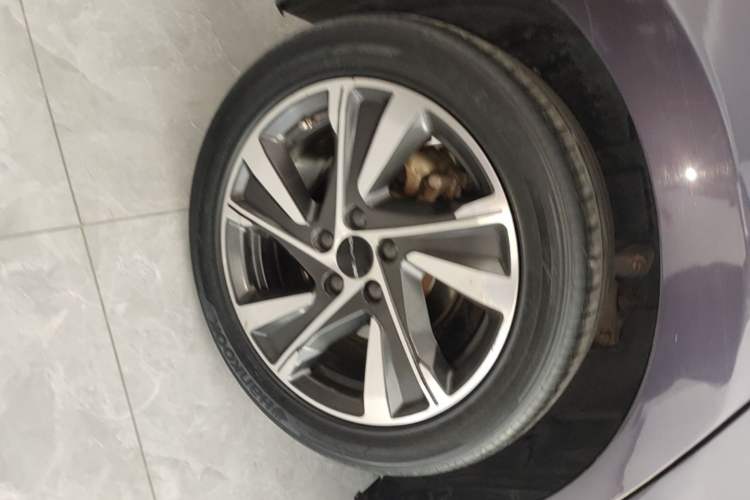 Used BAIC Beijing U7 2019 1.5T CVT New Smart Version China VI Emission Standard Right Rear Wheel Hub