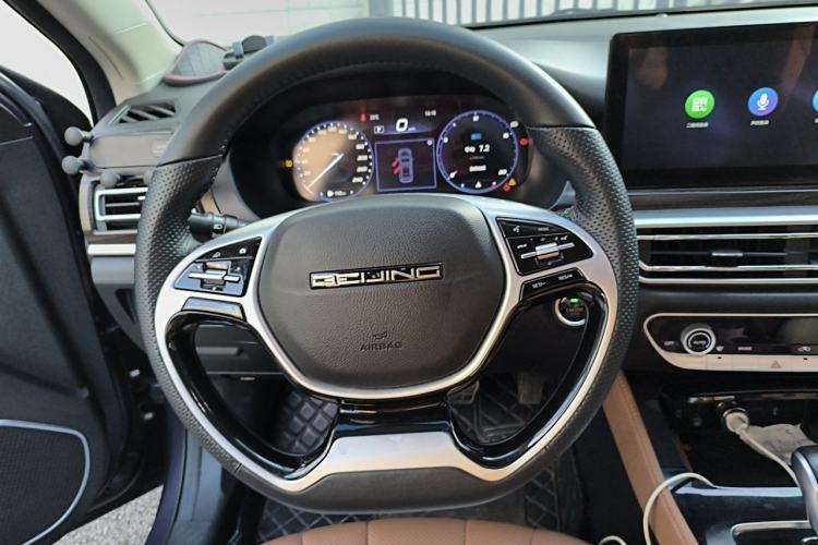 Used BAIC Beijing U7 2019 1.5T CVT New Smart Version China VI Emission Standard Steering Wheel