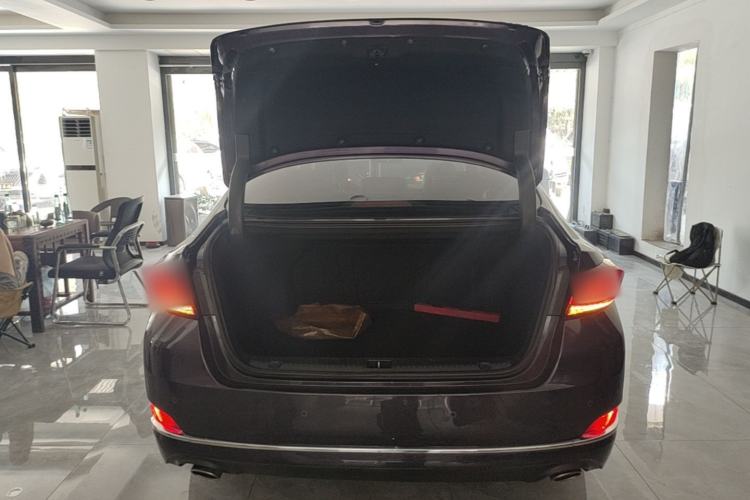 Used BAIC Beijing U7 2019 1.5T CVT New Smart Version China VI Emission Standard Trunk