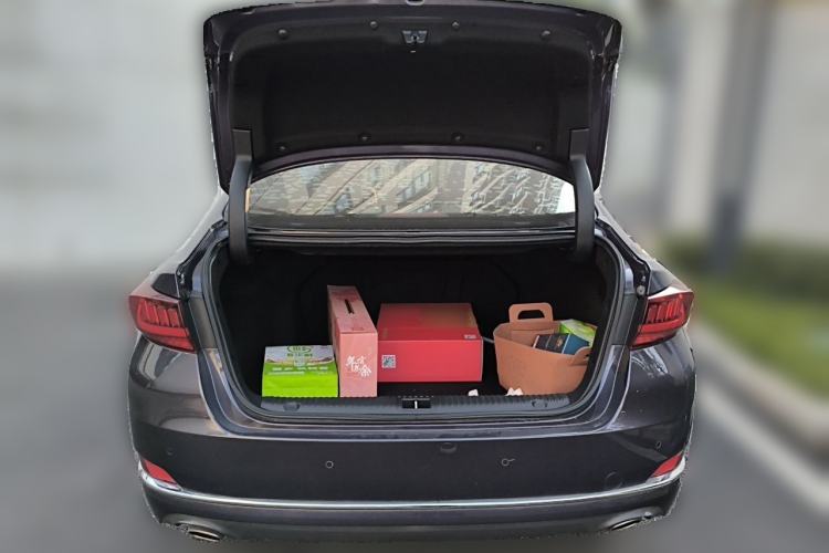 Used BAIC Beijing U7 2019 1.5T CVT New Smart Version China VI Emission Standard Trunk