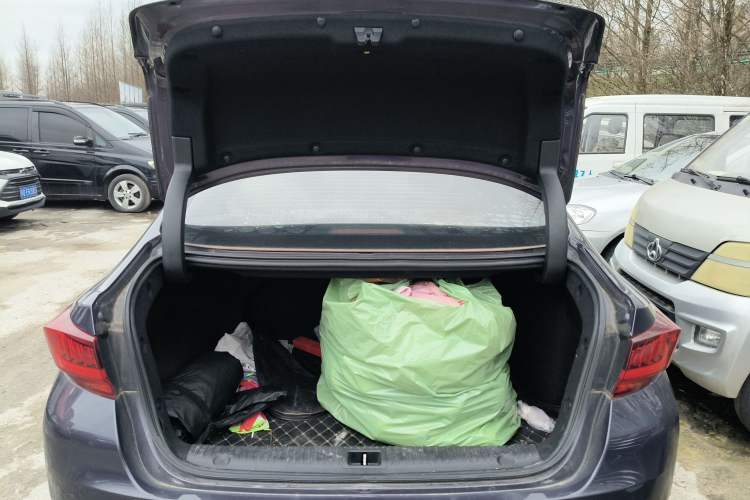 Used BAIC Beijing U7 2019 1.5T CVT New Smart Version China V Trunk