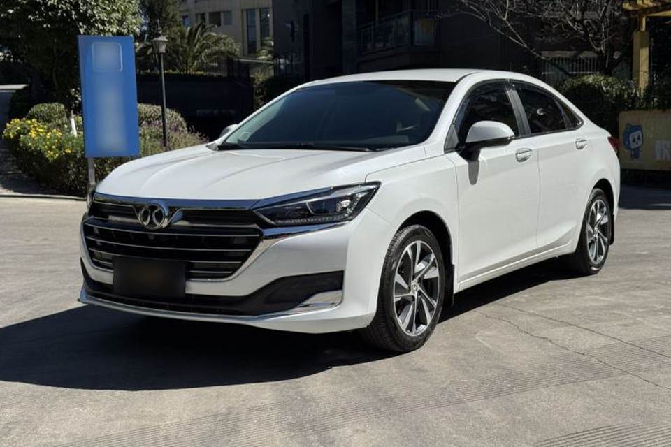 BAIC Beijing U7 2019