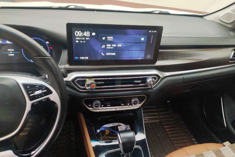 Used BAIC Beijing U7 2019 1.5T CVT New Smart Version China V Audio And AC Panel