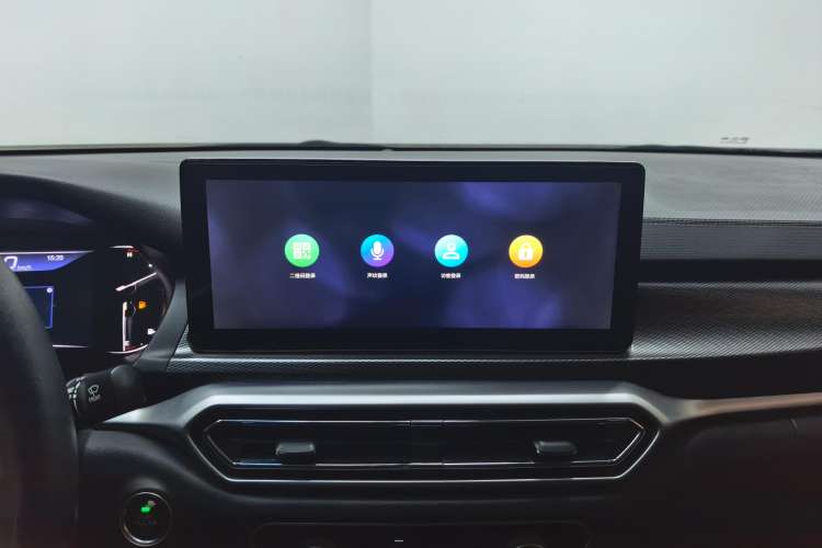 Used BAIC Beijing U7 2019 1.5T Manual Elite Version China VI Audio And AC Panel