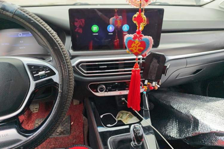 Used BAIC Beijing U7 2019 1.5T Manual Elite Version China V Emission Standard Audio And AC Panel